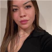 Puedo ser profesora desde infantil hasta la ESO, sobretodo en clases como matemáticas o lengua castellana, como aprender a leer, hasta hacer resúmenes o comentarios de texto, con matemáticas enseñar a sumar hasta nivel de cuarto de la ESO, yo estudio una